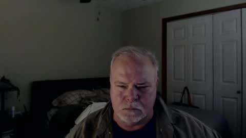 Snapshot of gmctruckguy chatting on November 2025 05:45:03 PM gmctruckguy online show from November 2025 05:45:03 PM