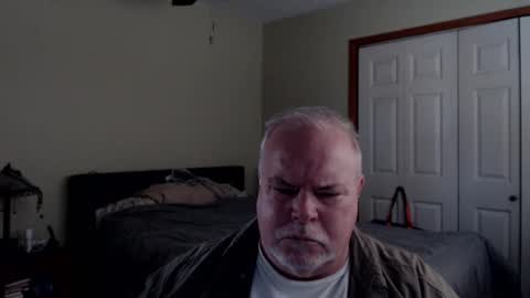 Snapshot of gmctruckguy chatting on November 2025 07:35:02 PM gmctruckguy online show from November 2025 07:35:02 PM