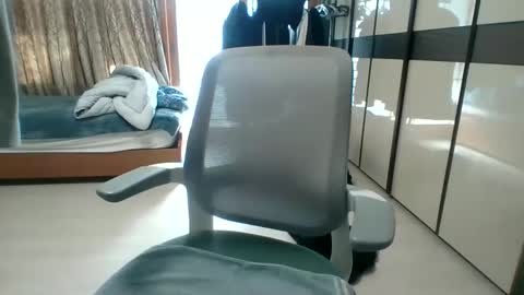 Snapshot of gnyeon chatting on February 2025 03:04:01 AM korboy online show from February 2025 03:04:01 AM