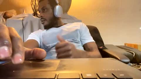 goatchocolate online show from December 2024 06:24:02 PM