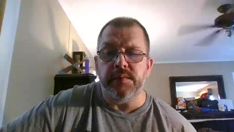 Snapshot of gobey33 chatting on September 2025 04:42:01 PM IDKIDCIDGAF online show from September 2025 04:42:01 PM