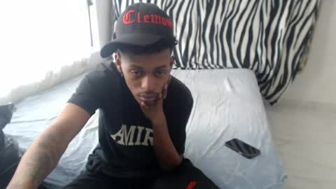 god_chinolatino online show from June 2026 03:36:01 PM