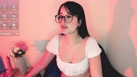 M A R T I N A  online show from November 2025 10:07:02 PM