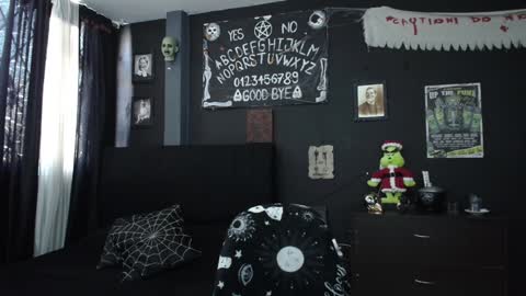 Mortem model independientfollow me on my telegram channel   online show from December 2024 04:04:01 PM