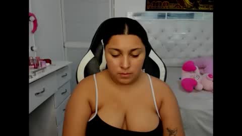 goddess_of_sissys online show from December 2025 05:16:01 AM