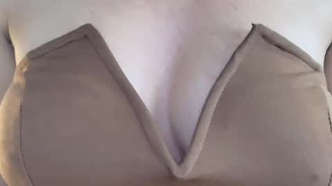 Saori online show from February 2026 12:42:02 AM