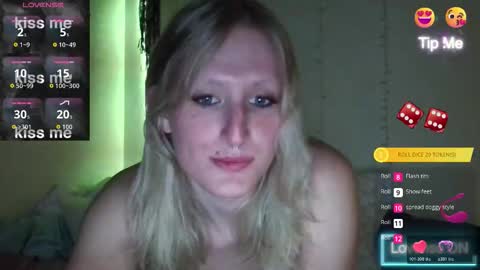 Snapshot of goddessalison chatting on January 2026 02:27:01 AM goddessalison online show from January 2026 02:27:01 AM