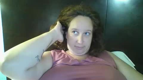 Crystal online show from April 2026 12:34:01 AM