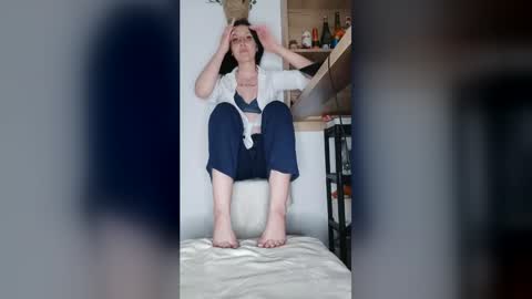 goddessmoon_ online show from May 2026 07:32:02 PM