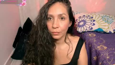 Snapshot of goddessnahi chatting on June 2026 06:52:02 AM Naih Reyes online show from June 2026 06:52:02 AM