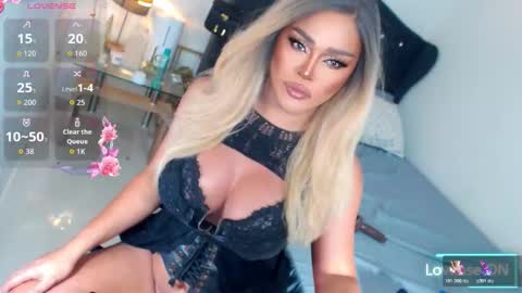 Miss Anna online show from November 2025 08:26:01 AM