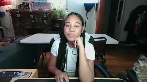 Snapshot of goddesstinaruiz chatting on January 2025 02:57:01 AM Goddess Tina 3 online show from January 2025 02:57:01 AM