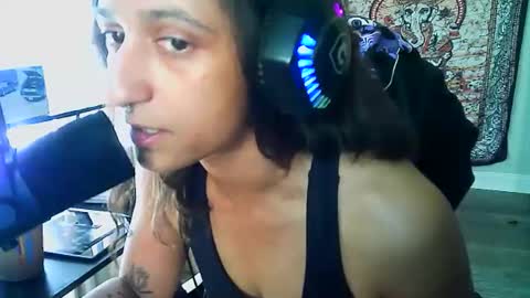 Snapshot of goddessvikkii chatting on March 2026 05:06:02 PM goddessvikkii online show from March 2026 05:06:02 PM