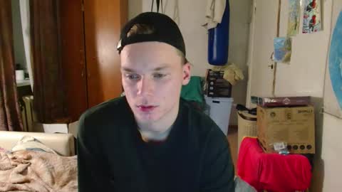 Snapshot of gofymcmouse chatting on November 2025 10:23:01 PM Daniel online show from November 2025 10:23:01 PM