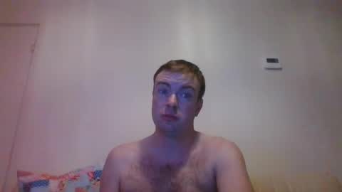 Snapshot of gogo12104 chatting on January 2025 07:28:01 PM jme online show from January 2025 07:28:01 PM