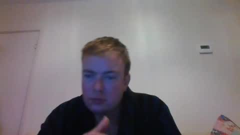 Snapshot of gogo12104 chatting on September 2025 08:11:02 PM jme online show from September 2025 08:11:02 PM