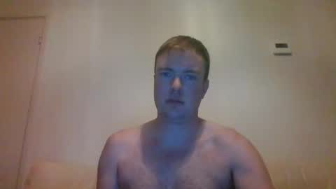 Snapshot of gogo12104 chatting on November 2025 04:33:01 PM jme online show from November 2025 04:33:01 PM