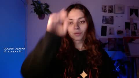 Snapshot of golden_alaska chatting on October 2025 09:19:01 AM Alaska online show from October 2025 09:19:01 AM