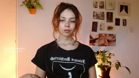 Snapshot of golden_alaska chatting on October 2025 11:22:01 AM Alaska online show from October 2025 11:22:01 AM