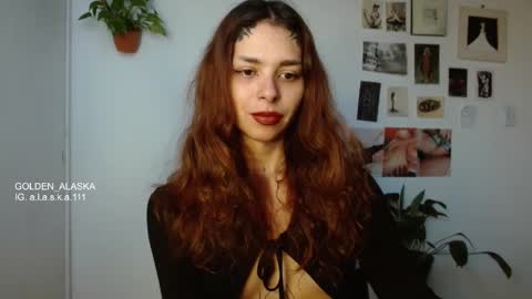 Snapshot of golden_alaska chatting on November 2025 01:21:02 PM Alaska online show from November 2025 01:21:02 PM