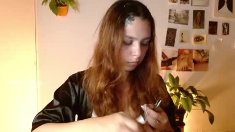 Snapshot of golden_alaska chatting on November 2025 11:48:01 PM Alaska online show from November 2025 11:48:01 PM