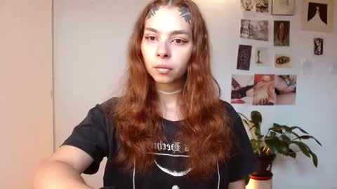 Snapshot of golden_alaska chatting on December 2025 12:54:01 PM Alaska online show from December 2025 12:54:01 PM