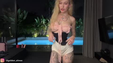 Aline meow   online show from October 2025 04:08:02 PM