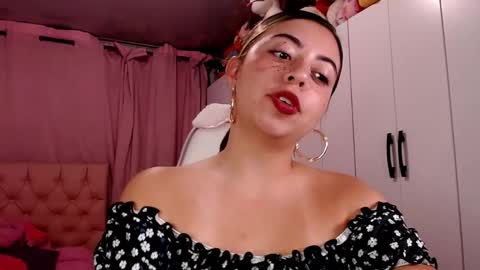 golden_gingerkitty online show from May 2026 01:44:01 AM