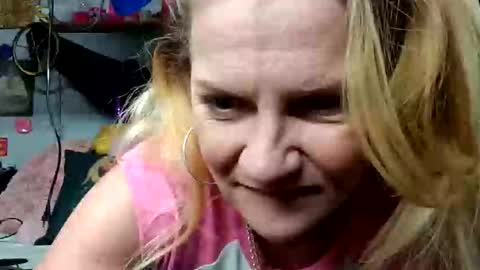 goldendoll1704 online show from February 2026 07:38:02 AM