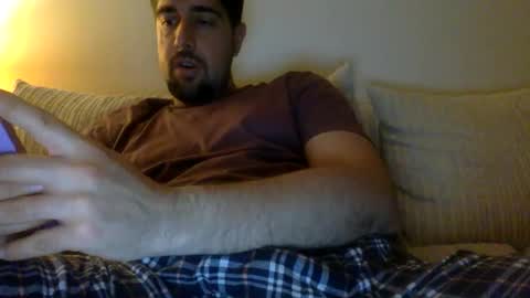Snapshot of goldenglove35 chatting on May 2026 11:33:02 PM Golden-Glove online show from May 2026 11:33:02 PM