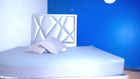 goldenn_ass1 online show from September 2025 03:07:02 AM