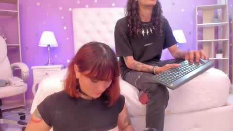 Snapshot of goldentemptation_ chatting on February 2026 07:42:02 PM goldentemptation_ online show from February 2026 07:42:02 PM