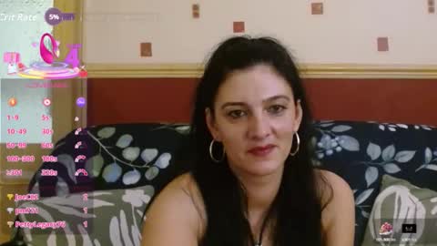 Snapshot of goldgirl89763 chatting on September 2025 11:29:01 PM goldgirl89763 online show from September 2025 11:29:01 PM
