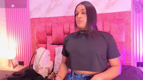 Snapshot of goldilockss15 chatting on February 2026 03:23:02 AM goldilockss15 online show from February 2026 03:23:02 AM