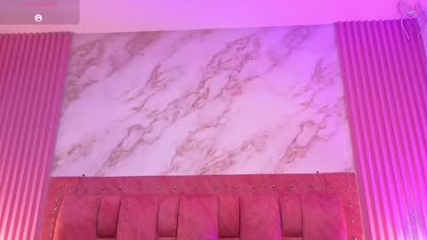 Snapshot of goldilockss15 chatting on February 2026 03:22:01 AM goldilockss15 online show from February 2026 03:22:01 AM