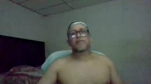 golons17 online show from April 2026 05:11:01 AM