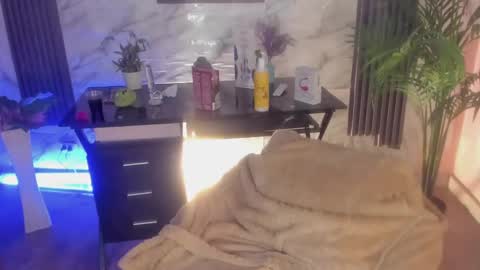 gomez420sofi online show from February 2025 10:04:01 AM