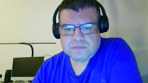 Snapshot of gomezgonz5 chatting on September 2025 09:59:02 PM gomezgonz5 online show from September 2025 09:59:02 PM