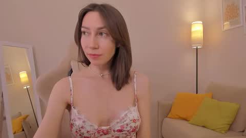 Good GlamorGirl online show from February 2026 04:00:01 AM