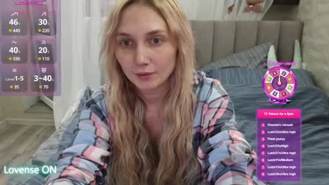 goodgirl0024 online show from December 2024 07:43:01 PM
