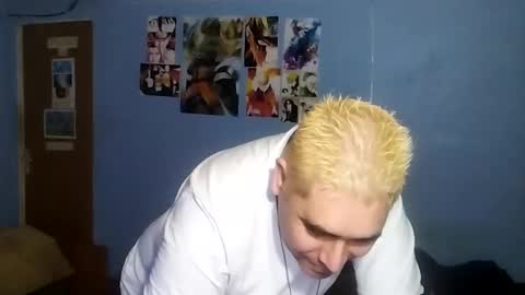 Snapshot of gorak32 chatting on December 2024 07:22:02 PM GoraK online show from December 2024 07:22:02 PM