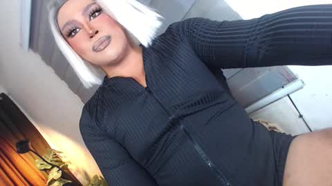 Samantha online show from December 2025 12:55:01 PM