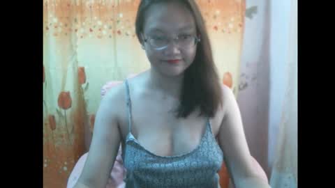 Snapshot of gorgeousmama chatting on October 2025 04:37:02 AM gorgeousmama online show from October 2025 04:37:02 AM