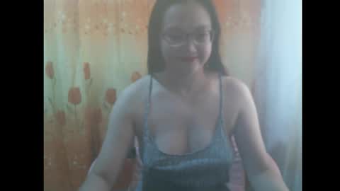 gorgeousmama online show from December 2025 01:54:01 AM