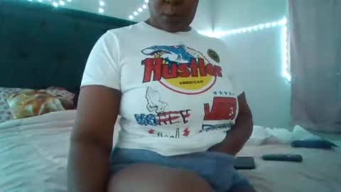 Sue Goddess online show from September 2025 02:22:02 PM