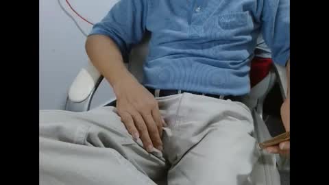 Snapshot of goten7 chatting on October 2025 06:54:02 PM Andres online show from October 2025 06:54:02 PM