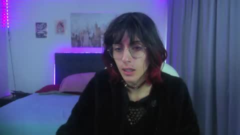 Snapshot of goth_minerva chatting on July 2026 01:35:02 PM goth_minerva online show from July 2026 01:35:02 PM