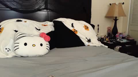 Snapshot of gothbaby305 chatting on October 2025 08:29:02 PM gothbaby305 online show from October 2025 08:29:02 PM