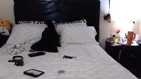 Snapshot of gothbaby305 chatting on November 2025 09:35:01 PM gothbaby305 online show from November 2025 09:35:01 PM