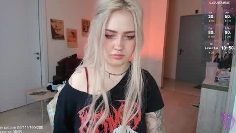 traumfrau Kira angel face devil eyes I SELL A LOT VIDEO IN GALLERY online show from March 2026 12:39:02 PM